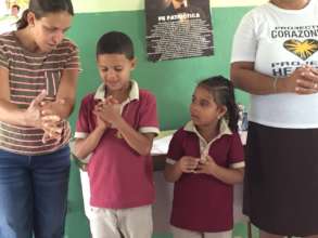 Teaching kids about proper hand-washing technique