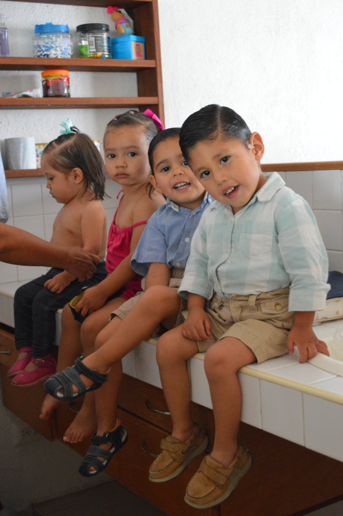 Rescue mistreated Mexican kids and create families