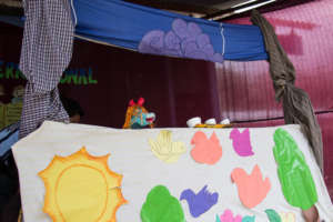 "Goldiocks and the Three Bears" puppet show