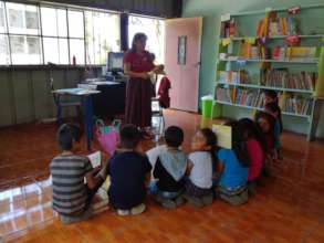 Storytelling at the Patzilin Abaj library! (2018)