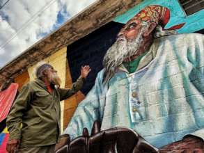 Sculptor Tata Dios by Oscar Sandoval