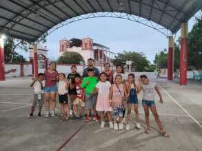 Children and youth from Chihuitan