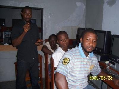 Provide Youths in Freetown Slums Computer Skills