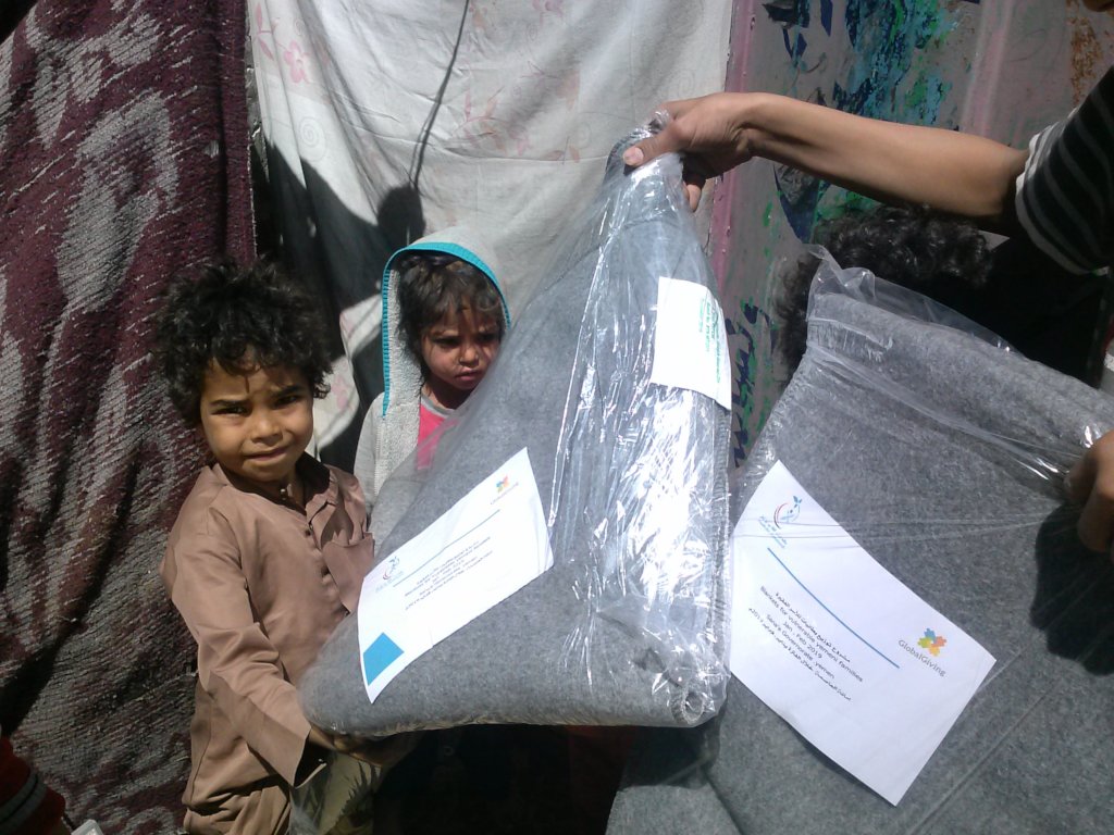 Blankets & Winter Clothes for vulnerable families