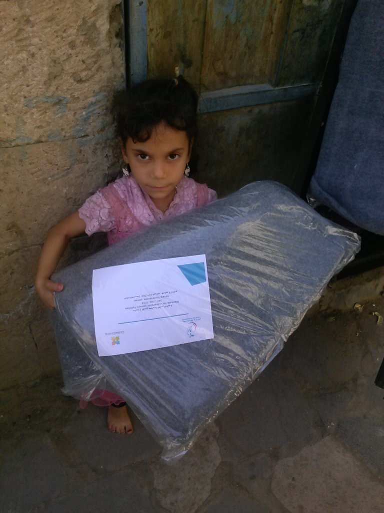 Blankets & Winter Clothes for vulnerable families