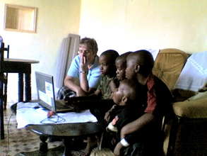Bridge the Digital Divide for 307 Nairobi students