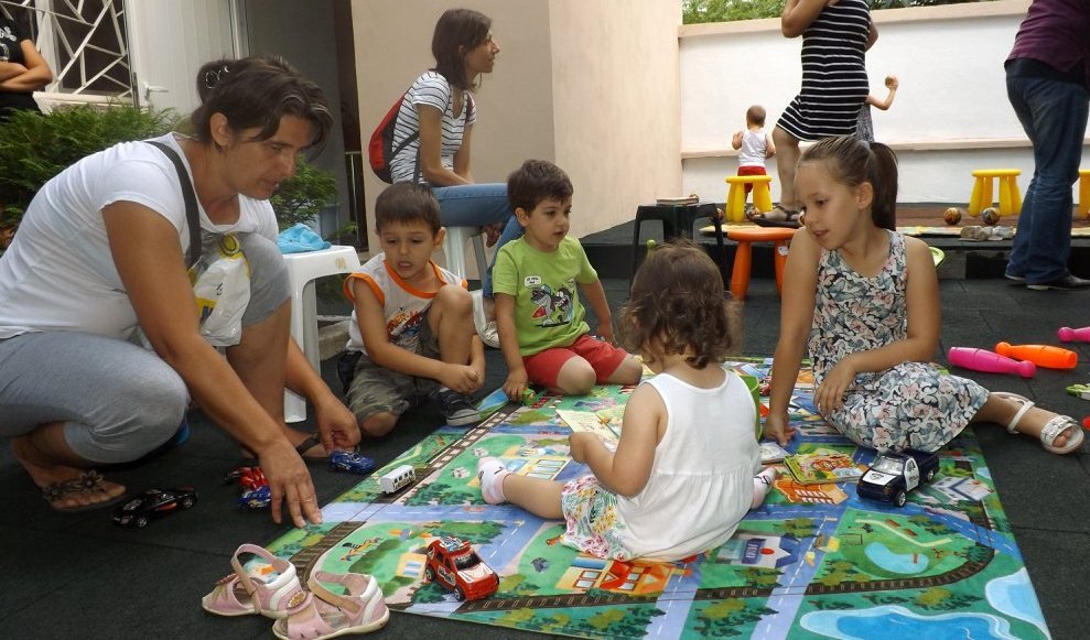 Stimulating Early Childhood Reading in Bulgaria