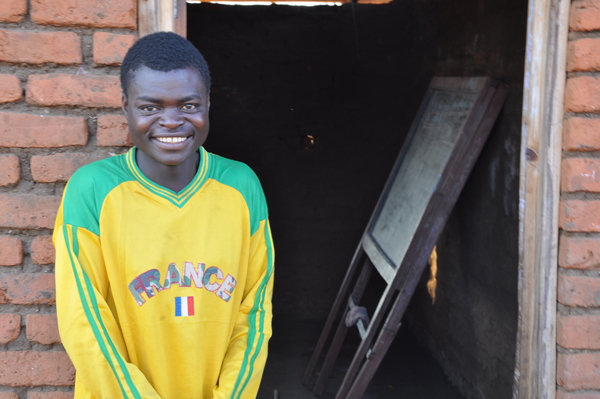 Send 75 orphans in Malawi to secondary school