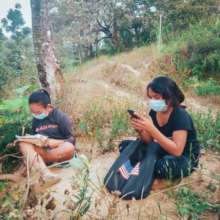 Students find place which have internet signal