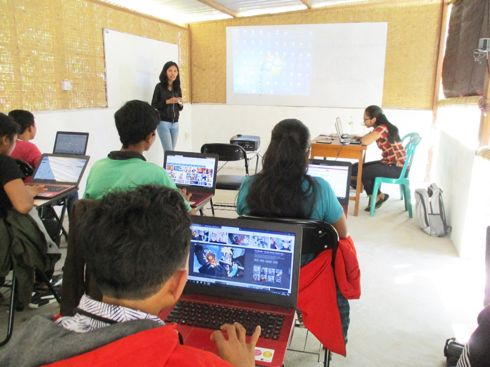 Support Teachers in Remote Village of East Bali