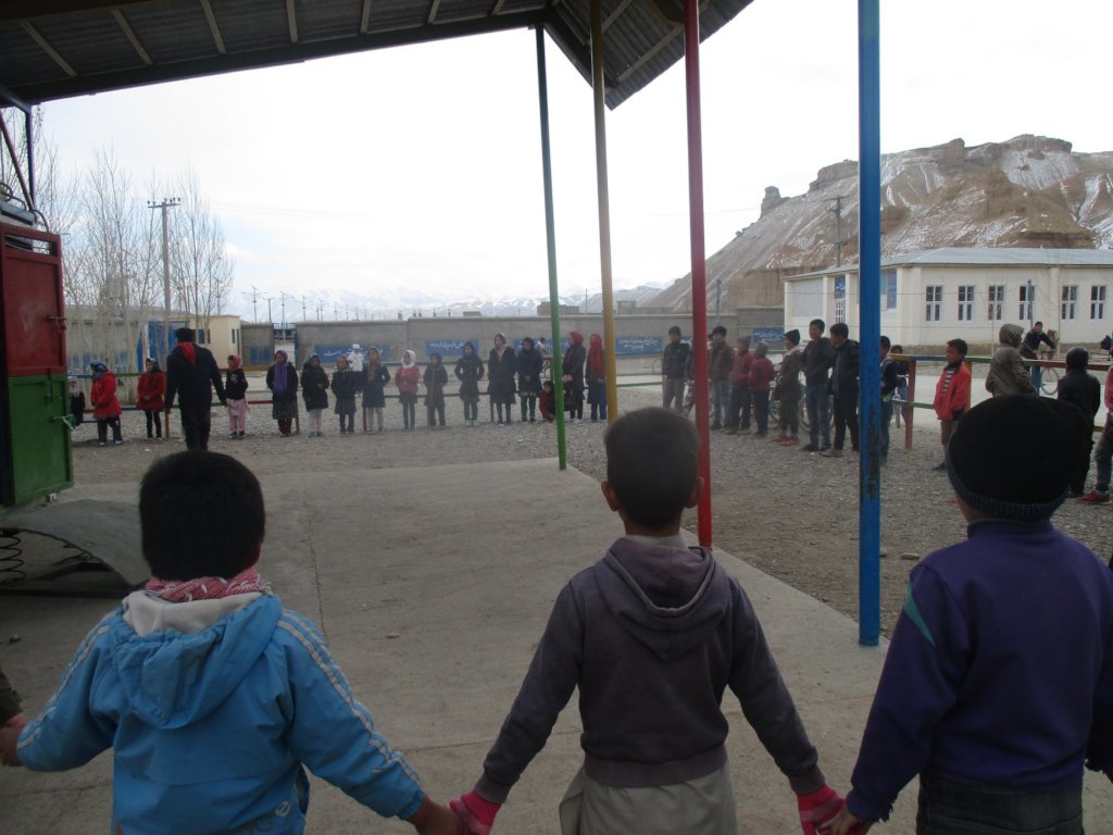 Cheerful Afghan Winter & Summer