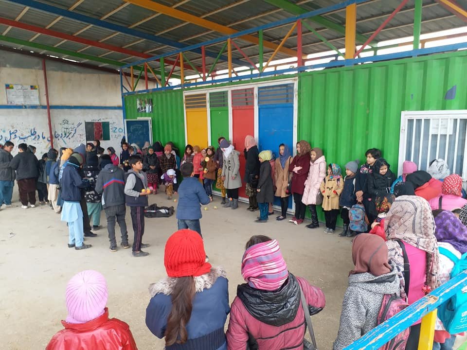 Cheerful Afghan Winter & Summer