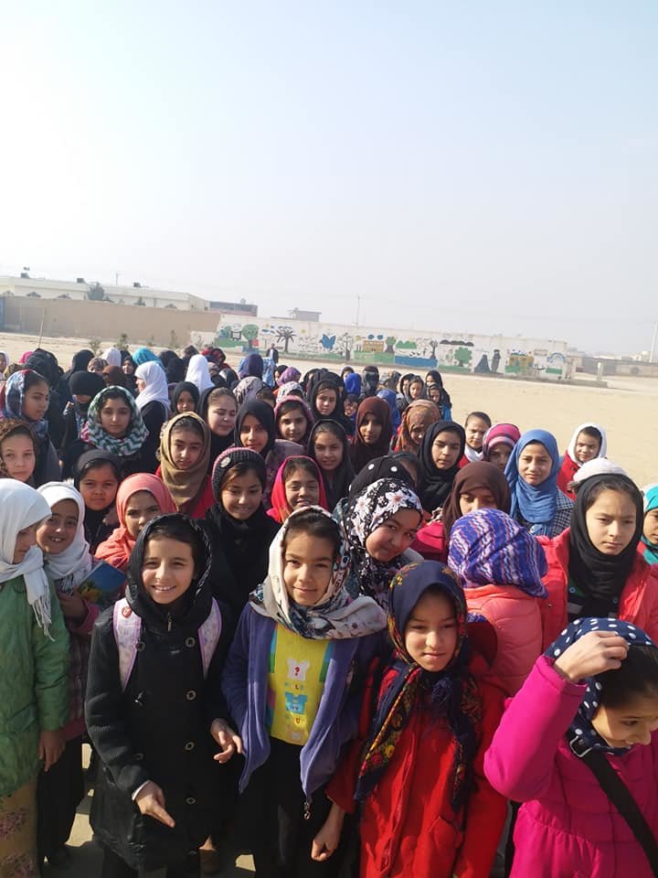 Cheerful Afghan Winter & Summer