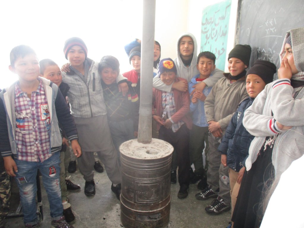 Cheerful Afghan Winter & Summer