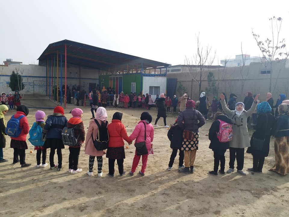 Cheerful Afghan Winter & Summer