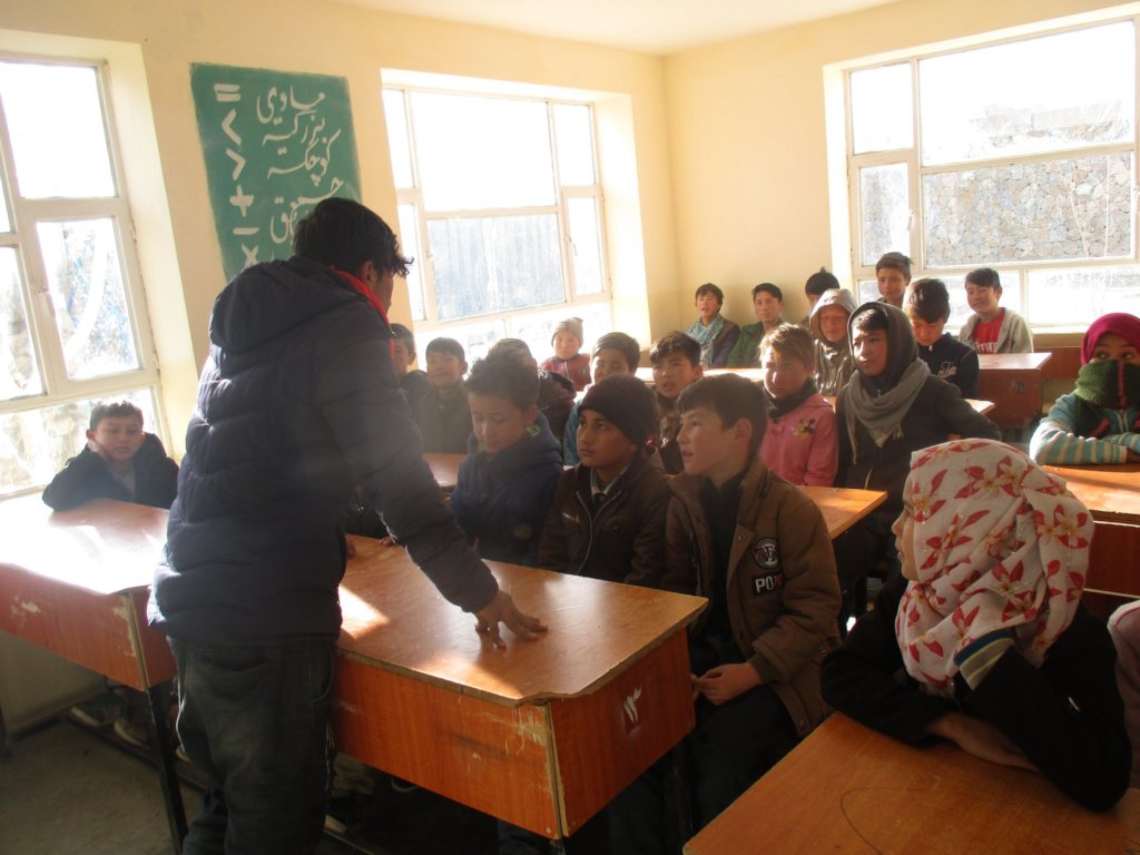 Cheerful Afghan Winter & Summer