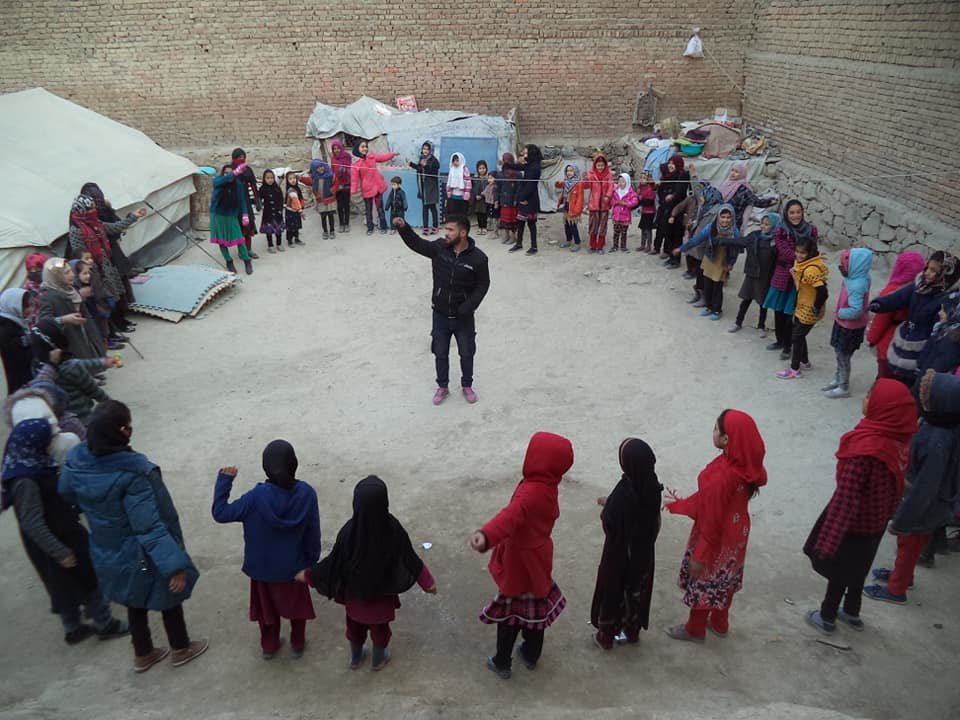 Cheerful Afghan Winter & Summer