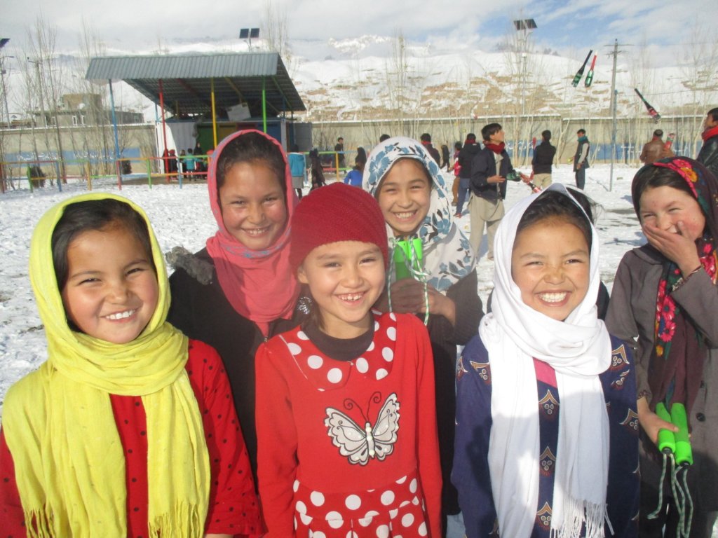 Cheerful Afghan Winter & Summer