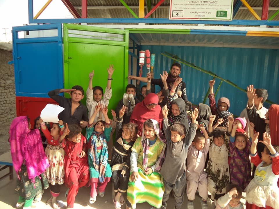 Cheerful Afghan Winter & Summer