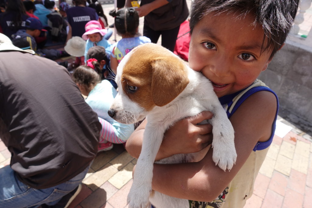 Help Ecuadorian Children have a Happy Christmas