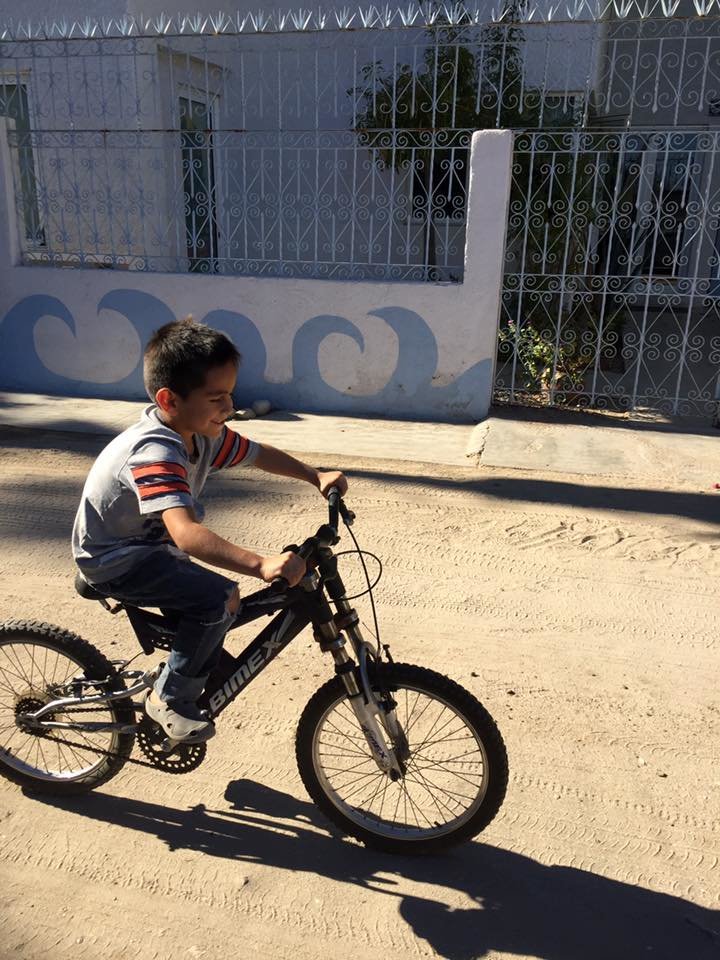 El Manglito Kids Wheels for freedom