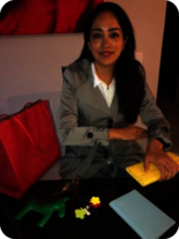 VANNESA PRESENTS ITS PRODUCTS