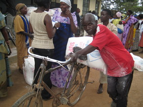 An HIV positive couple after receiving food