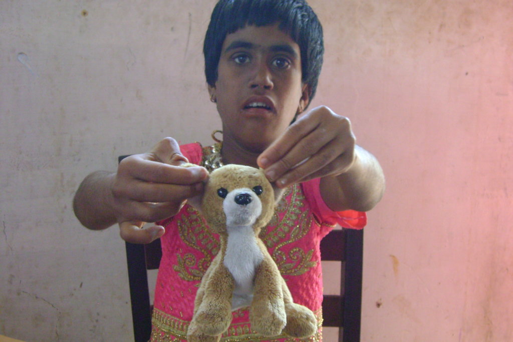 Sumitha  from India needs your support