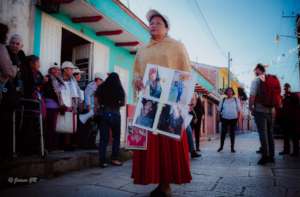 Caravana de Madres. Foto: Jesusa Garcia Rodriguez