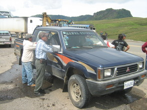 The Nawal Estereo truck reporting on the mudslides
