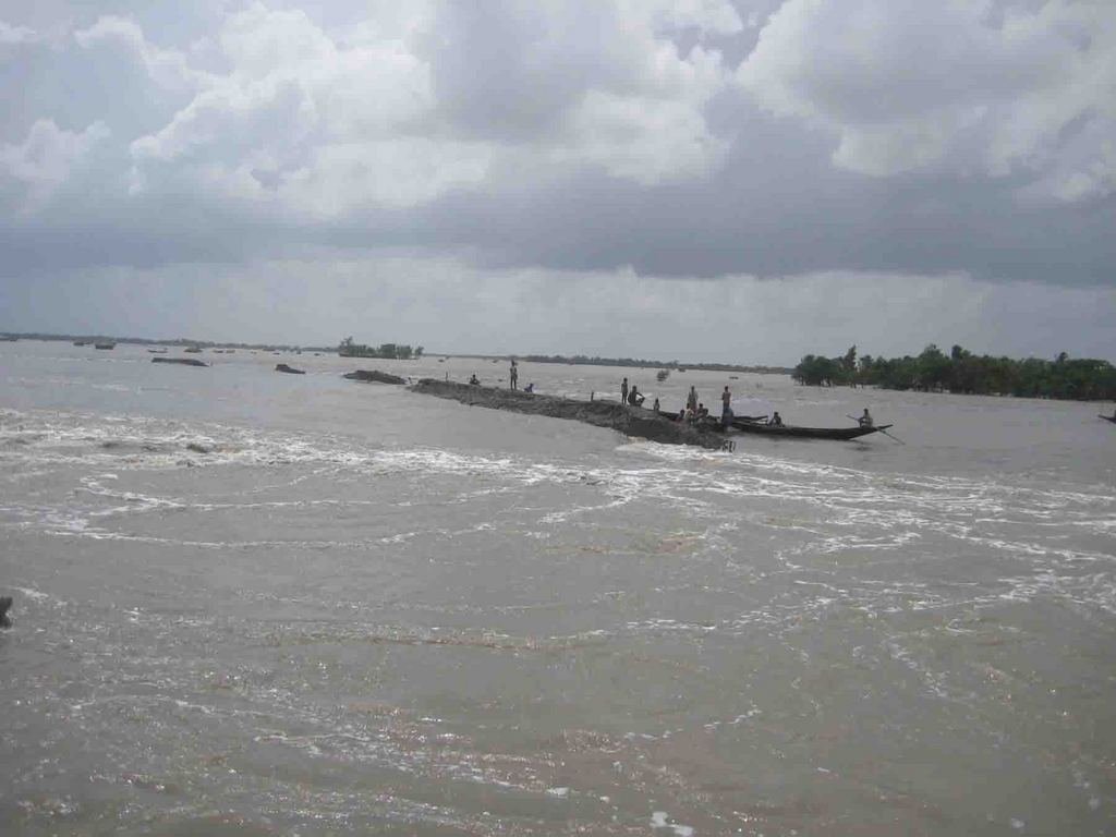 Help Cyclone-affected Coastal Communities