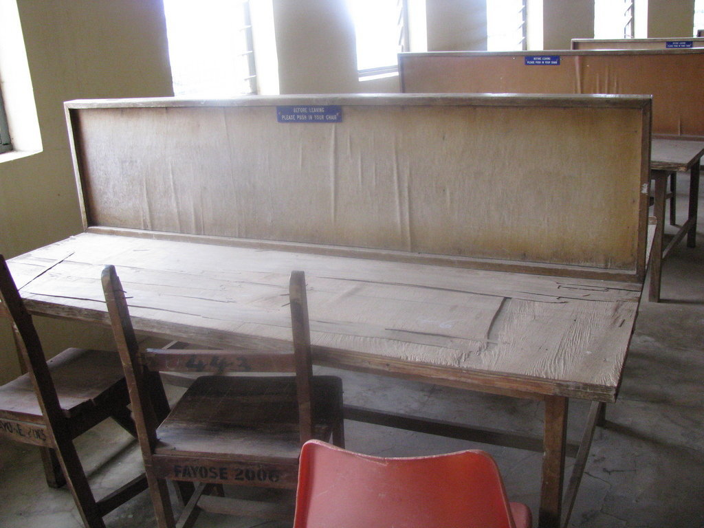 Completing 2 Libraries for 4000 Nigeria Students
