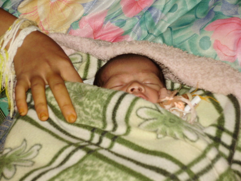 End child malnutrition in Laos