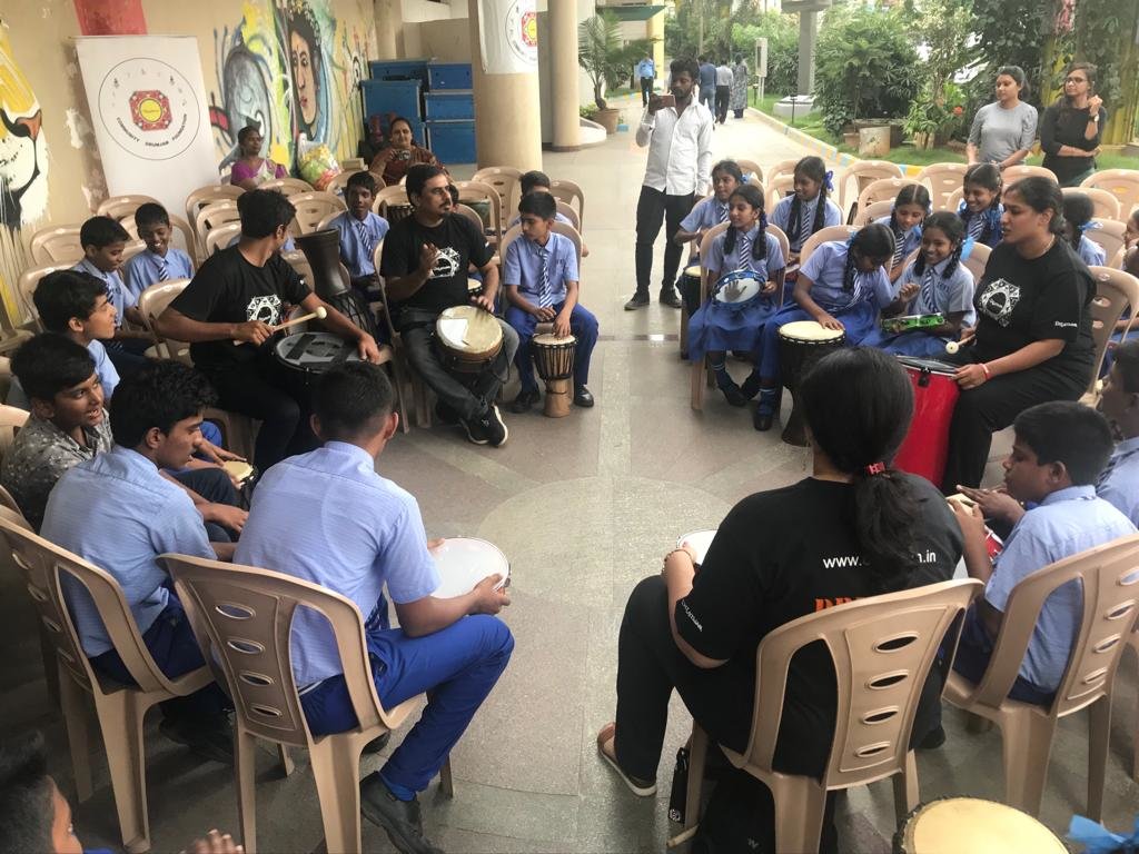 Young people celebrating World Music Day