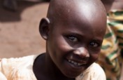 Offer opportunities to refugees in Uganda!