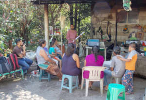 Carlos, Paquita, Guadalupe, Enrique, Vicky, Citla