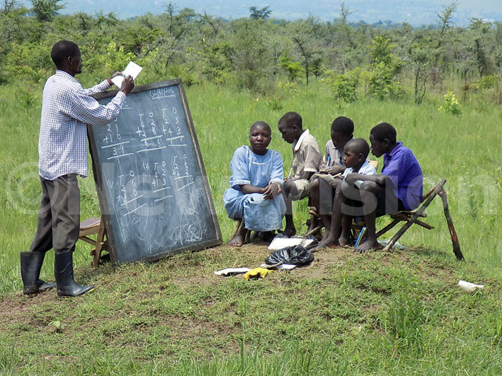 Classroom block & Latrine for 234 pupils in Uganda