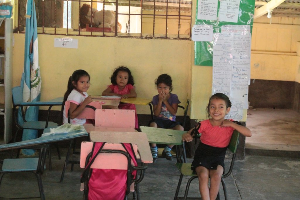 Teach Kids Nutrition Gardening in Rural Guatemala