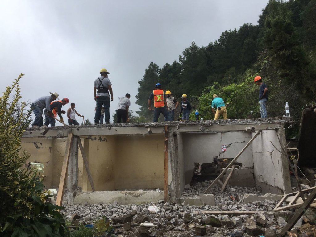 Tamakepalis: Rebuilding their dwellings in Puebla