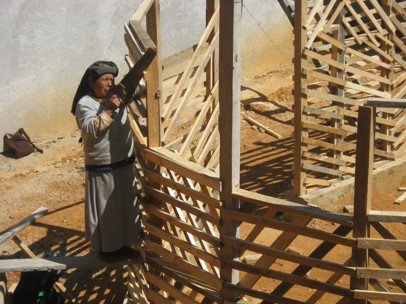 Indigenous women united for reconstruction.