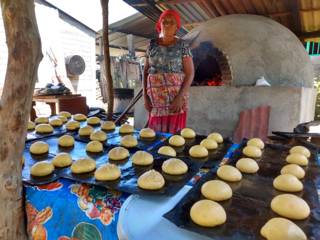 Afromexican Women in Reconstruction of Stoves