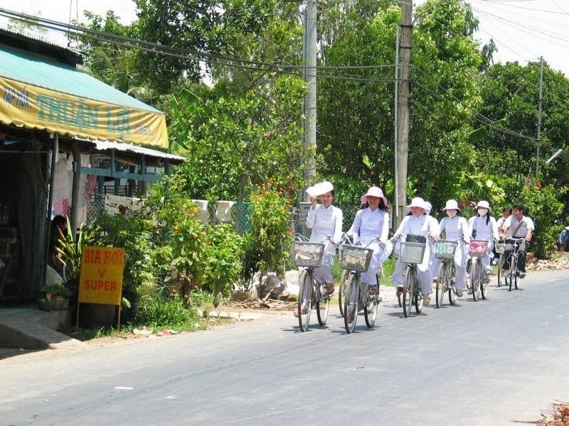 Provide Scholarships for At-Risk Girls in Vietnam