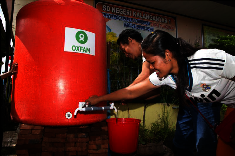 Water facility (Credit: Adrian Mulya/OxfamAUS)