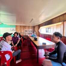 CMCG members sharing knowledge with each other