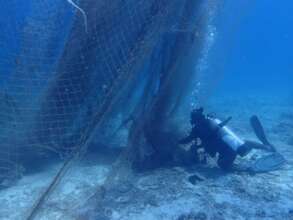RMCG members removing ghost nets in Redang