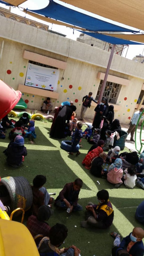 Friendly spaces for children affected by war