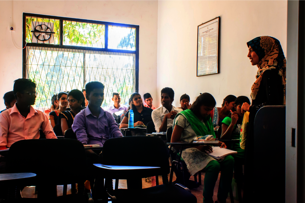 Train 155 Youth to Teach 2325 Sri Lankan Children