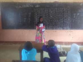 Asia teaching numbers in English