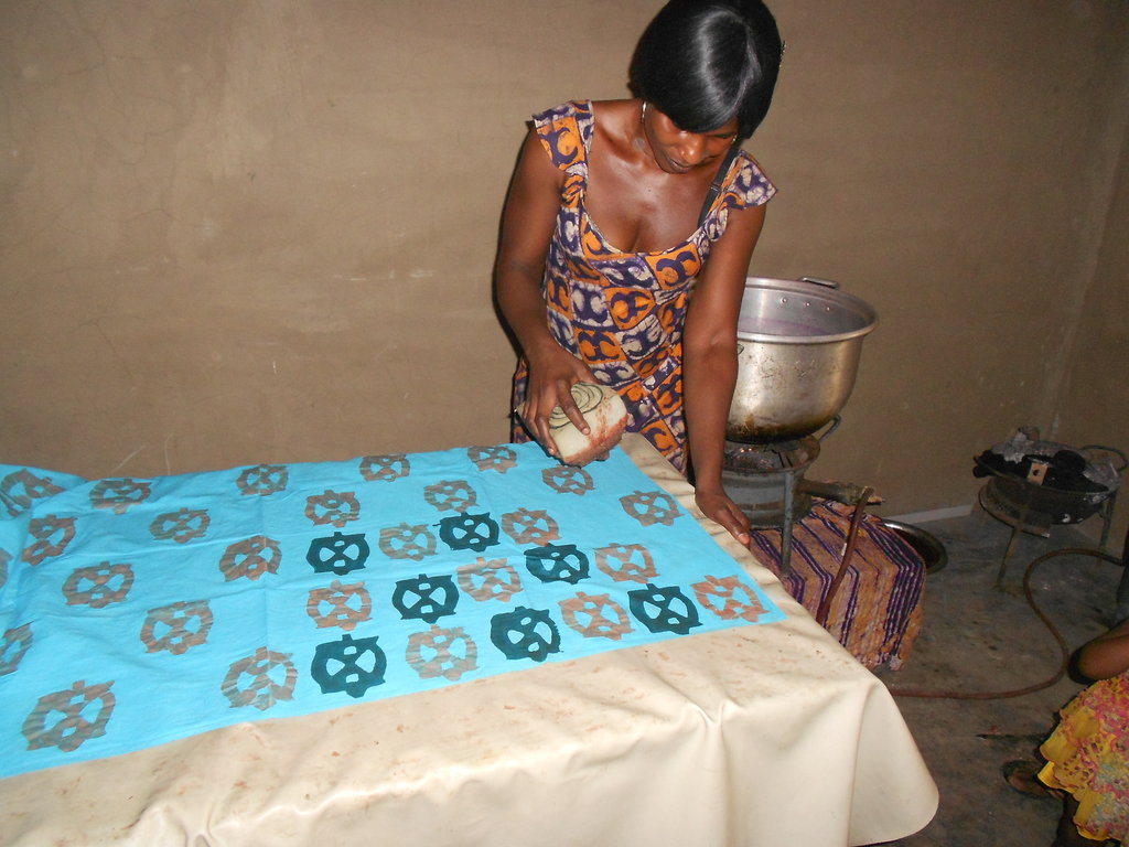 Support Women and Girls in Ghana