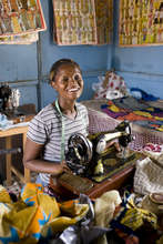 Loan Client, Cecilia